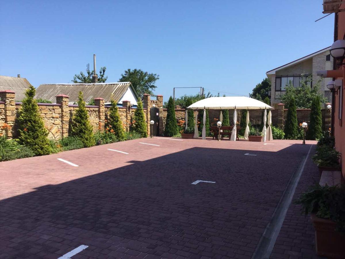 Inn Na Bugaze กาโรลิโน-บูฮัส ภายนอก รูปภาพ