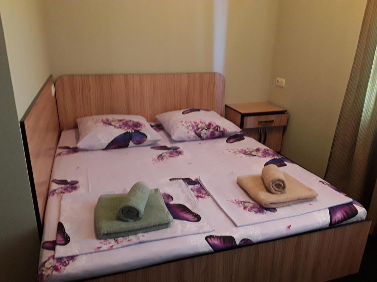 Inn Na Bugaze กาโรลิโน-บูฮัส ภายนอก รูปภาพ